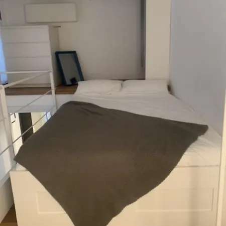 Piccolo Loft Cadorna Apartment